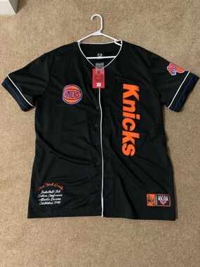 New York Knicks Vintage Baseball Jersey Style (NWT)
